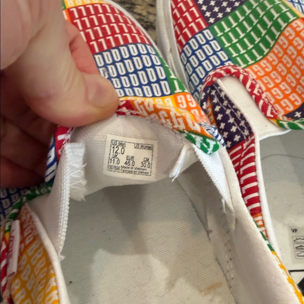 New Vans Pride Patchwork Slip-On Sneakers | Multicolor | NWT Mens size 12 - Picture 5 of 5